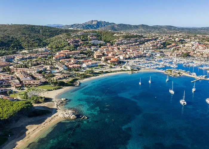 Elegant In Sardinian Stone Appartement